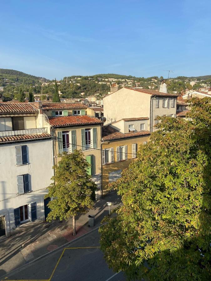 Appartement Calme Et Confort En Coeur De Draguignan